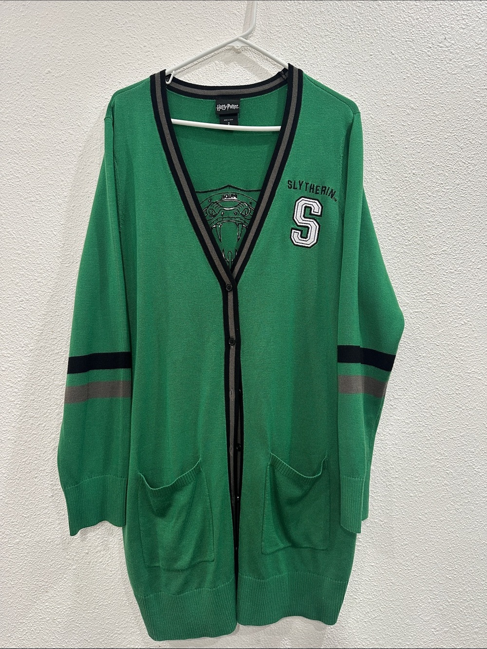 Torrid Warner Bros. Slytherin Green Cardigan Sweater - Women’s